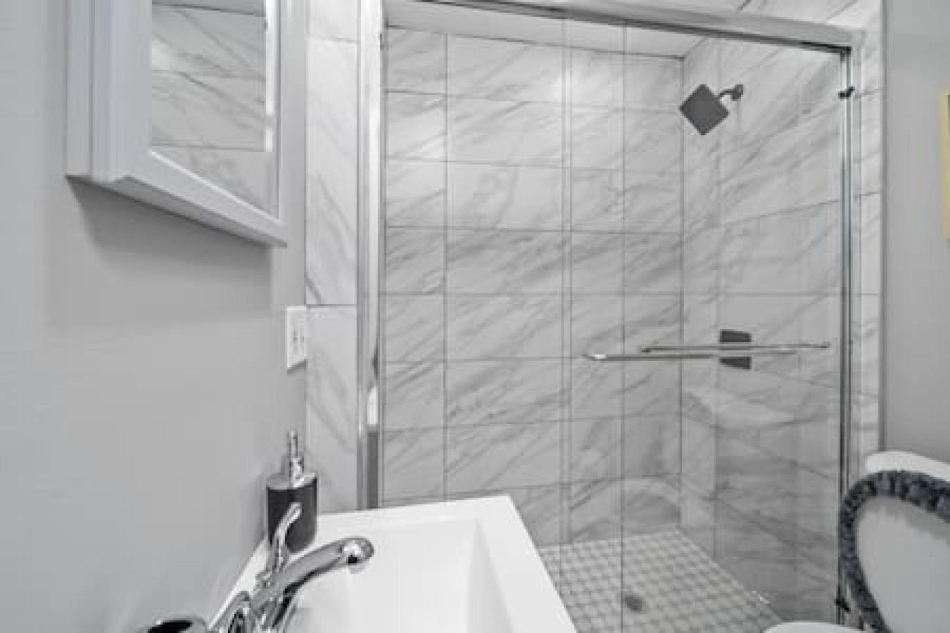 Urban Elegance Retreat In Downtown Rochester Εξωτερικό φωτογραφία