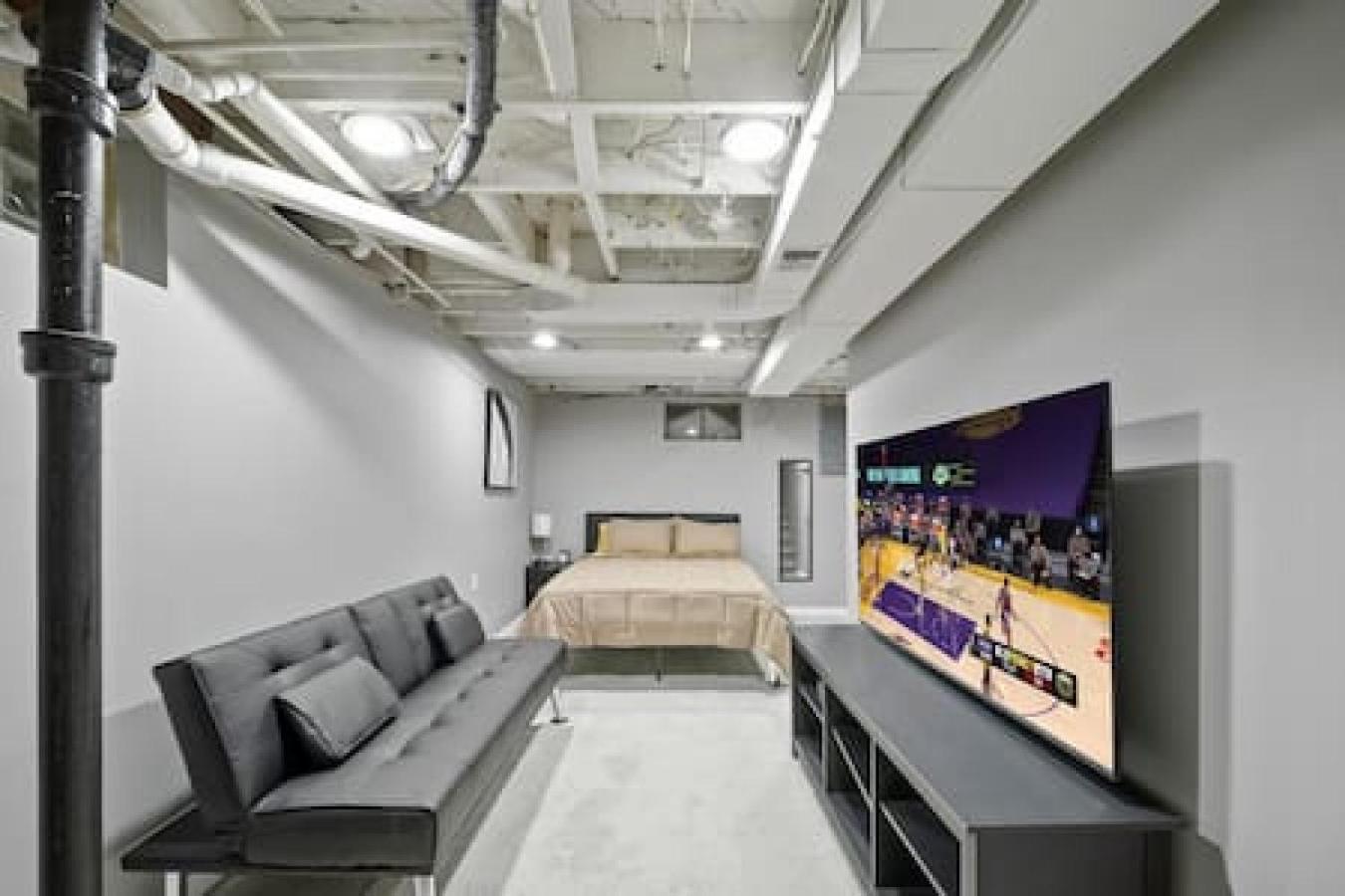 Urban Elegance Retreat In Downtown Rochester Εξωτερικό φωτογραφία