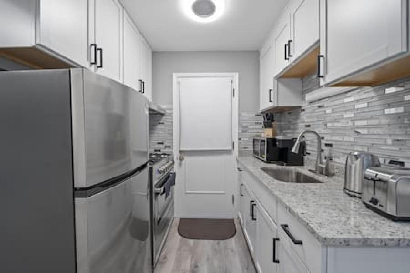 Urban Elegance Retreat In Downtown Rochester Εξωτερικό φωτογραφία